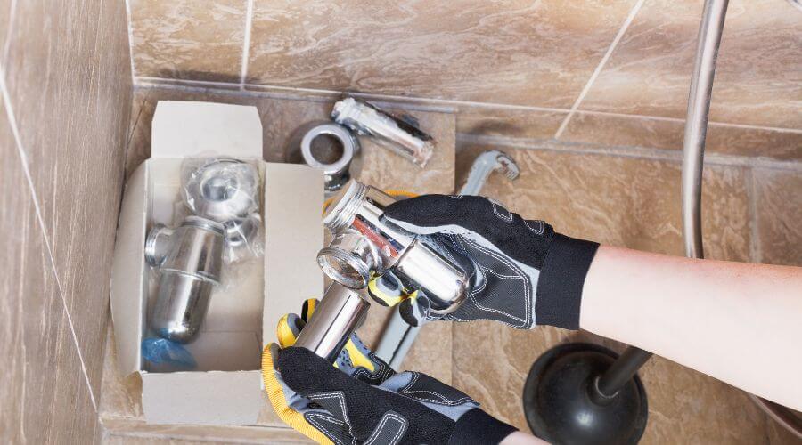 Expert Emergency Roof Repairs services in Ihlen, MN
